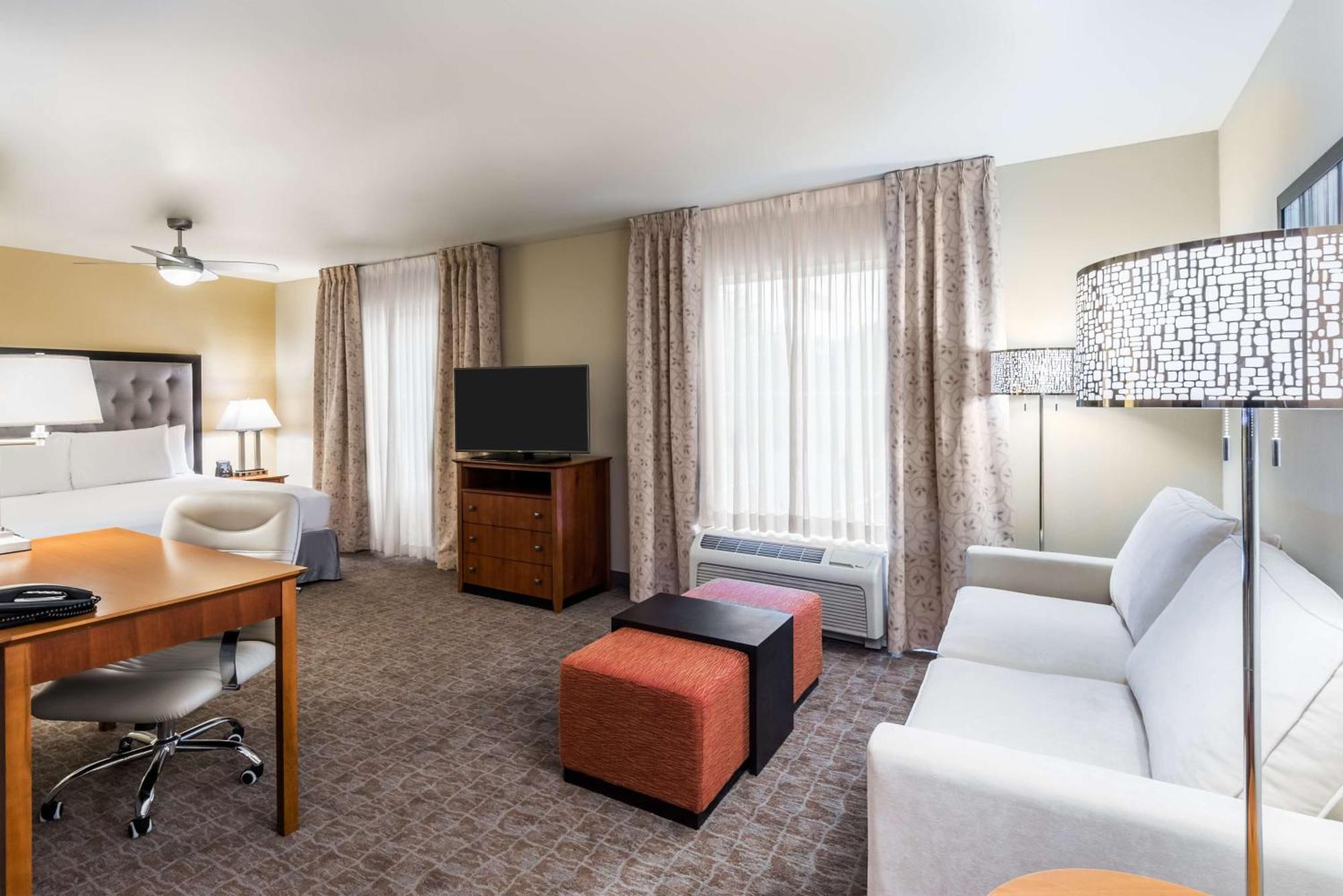 Larkspur Landing Extended Stay Suites St Louis Riverport Maryland Heights Exterior photo
