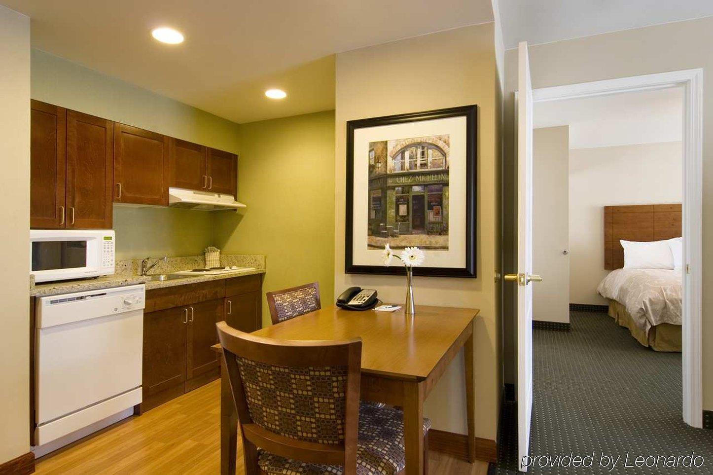 Larkspur Landing Extended Stay Suites St Louis Riverport Maryland Heights Exterior photo